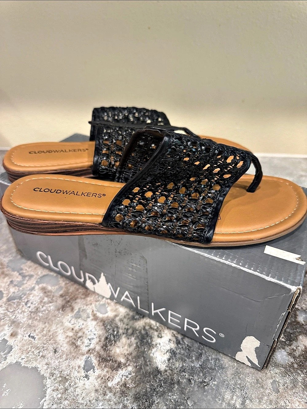 CloudWalkers Woven Janice Thong Sandal Black & Brown